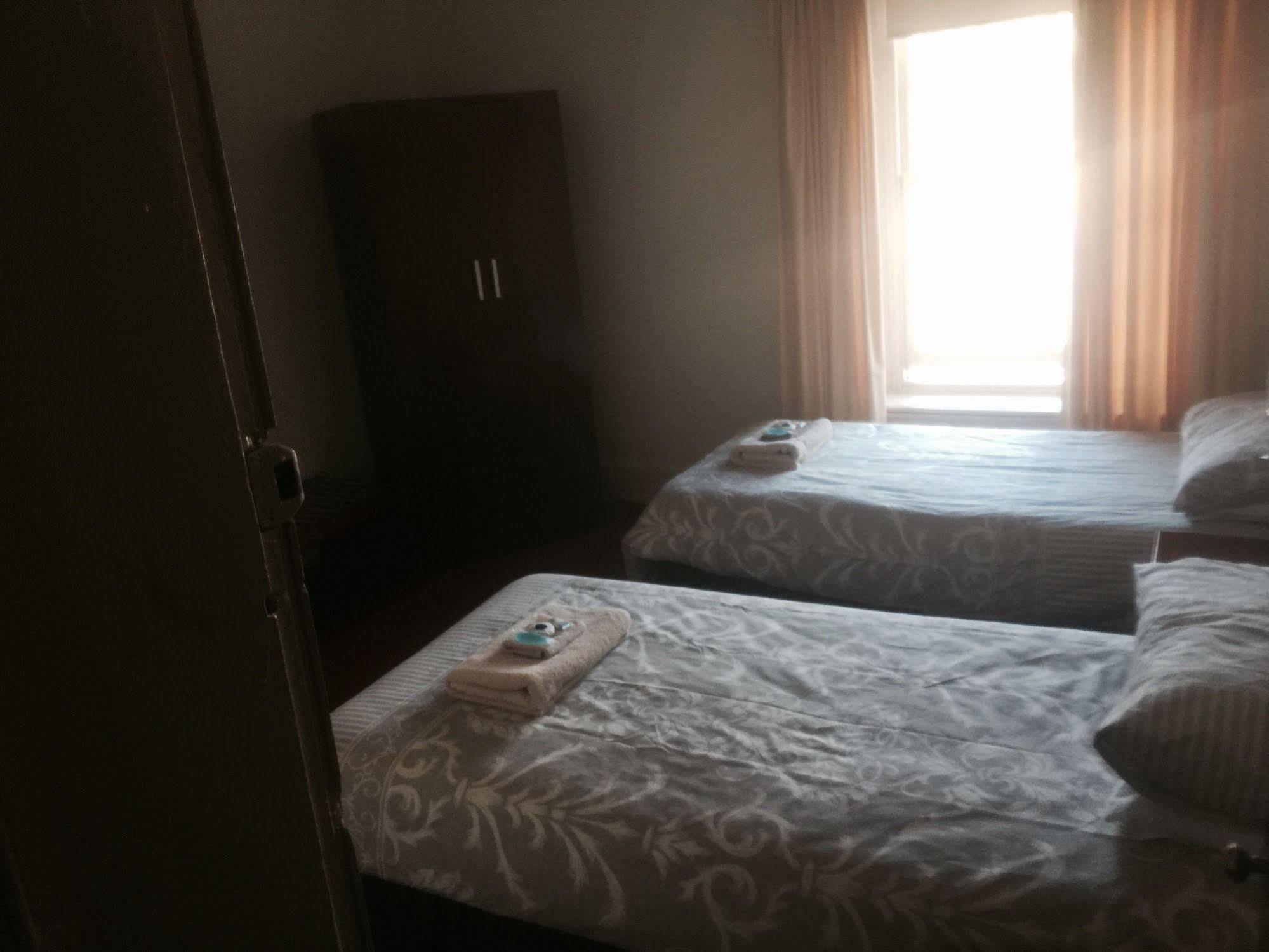 Man O'Ross Hotel 外观 照片