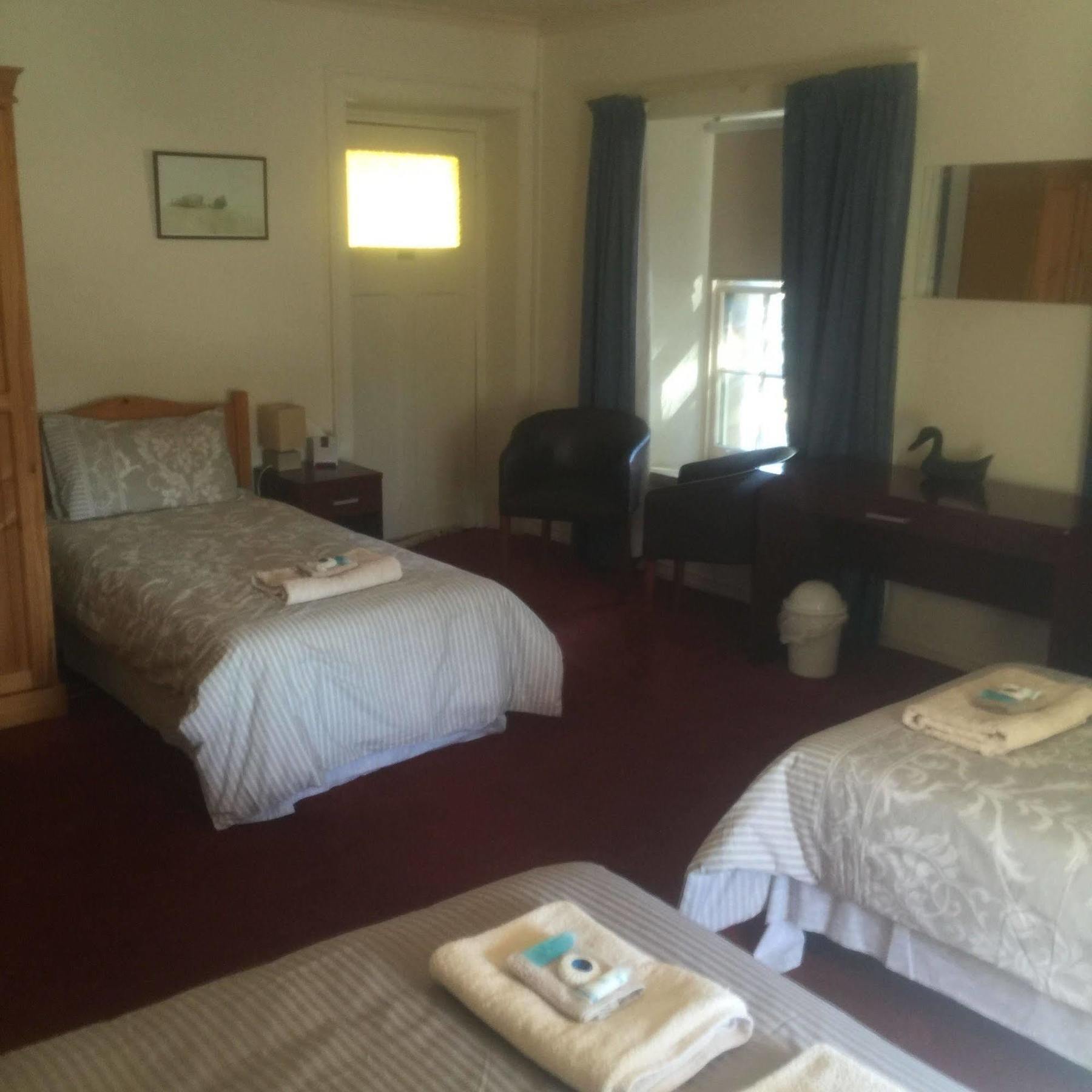 Man O'Ross Hotel 外观 照片